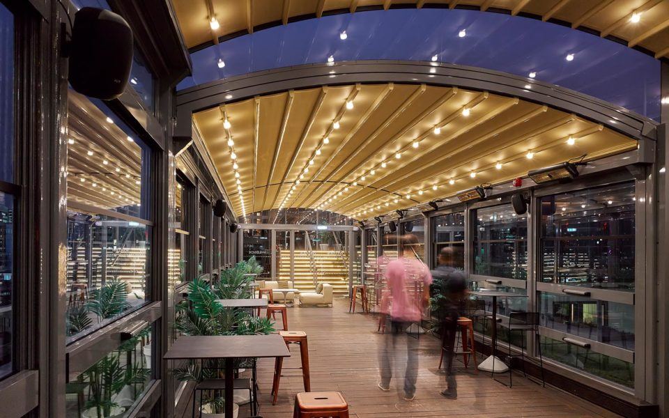 outdoor dining canopies