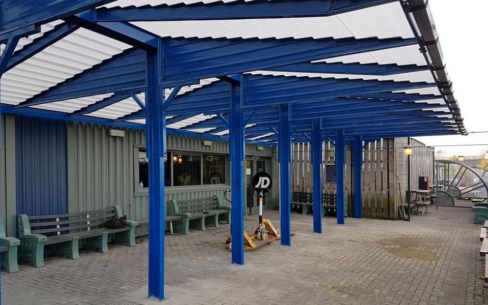 smoking shelter