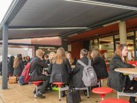 outdoor dining for schools