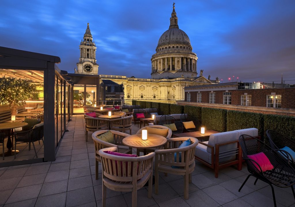 Terrace canopy evening Sabine